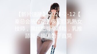    170CM大长腿牛仔裤美妞，有点骚坐在身上扭动屁股，脱下裤子让美女舔屌，上位骑乘扶着屁股后入爆操