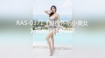  绿帽老公酒店找单男一起伺候丰满的老婆