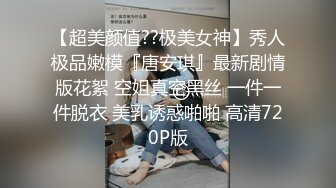 邪恶的房东暗藏摄像头偷拍漂亮的美女租客洗澡