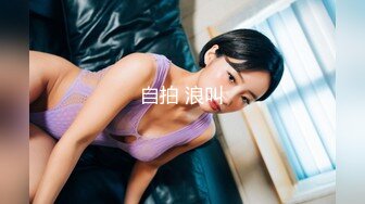 后入00后小女友，小穴很嫩